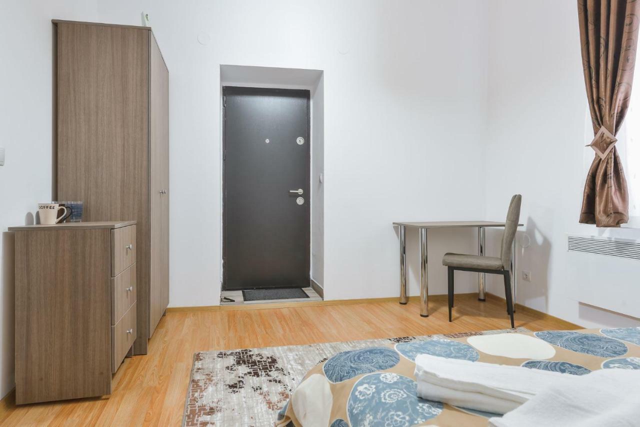 Casa Vlabisa Centru Hotell Cluj-Napoca Eksteriør bilde